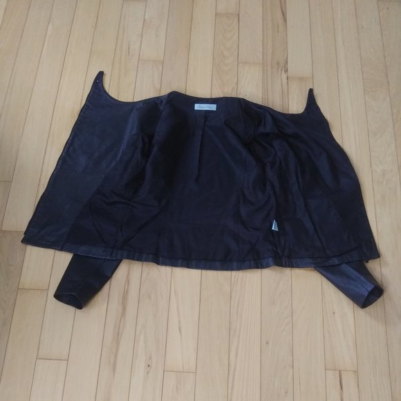 Geren Ford Black Leather Moto Jacket Coat silk lining  asymmetrical zipper Small - Picture 14 of 17